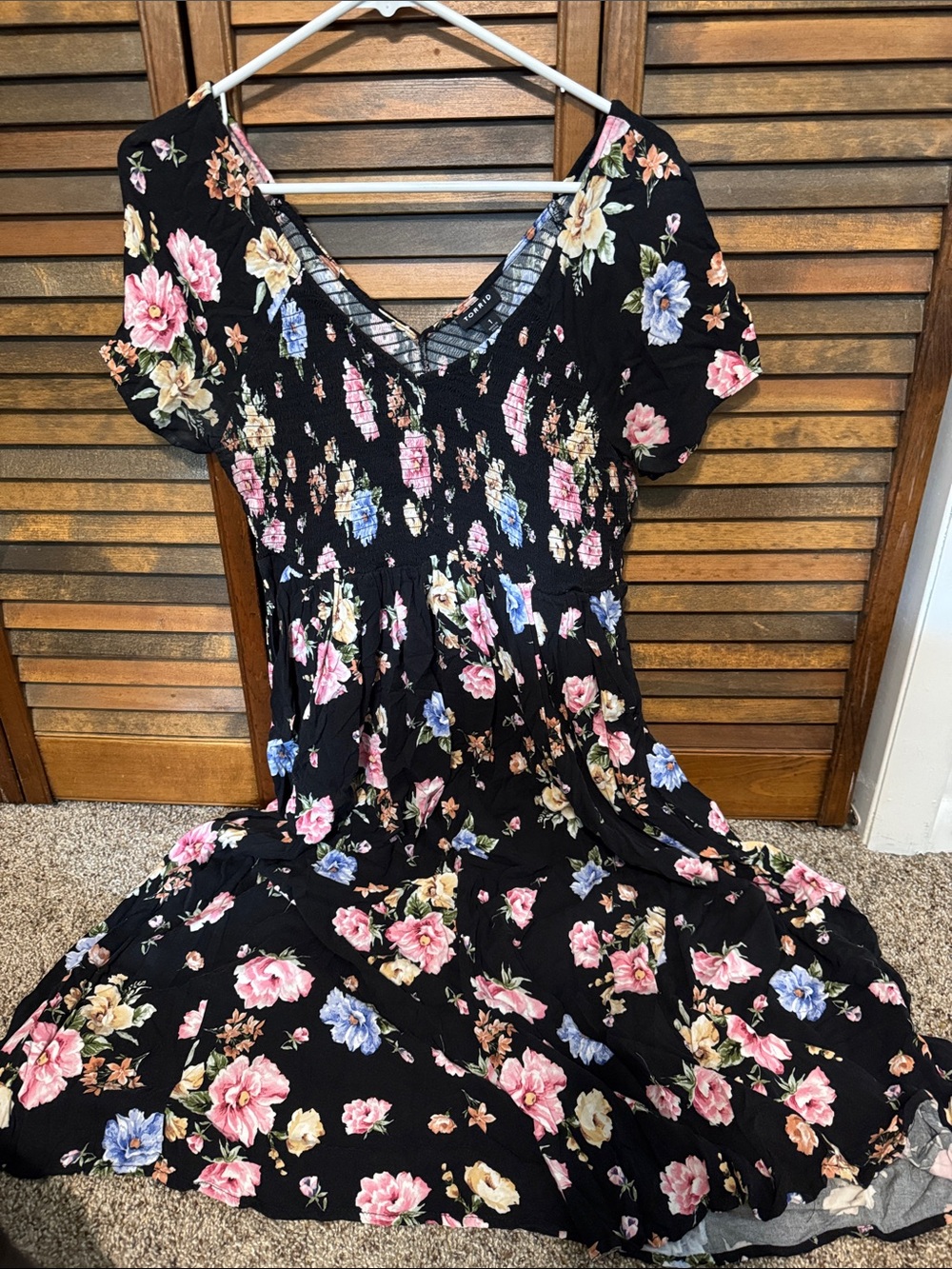 torrid Black Floral V-Neck Short Sleeve Midi Dress